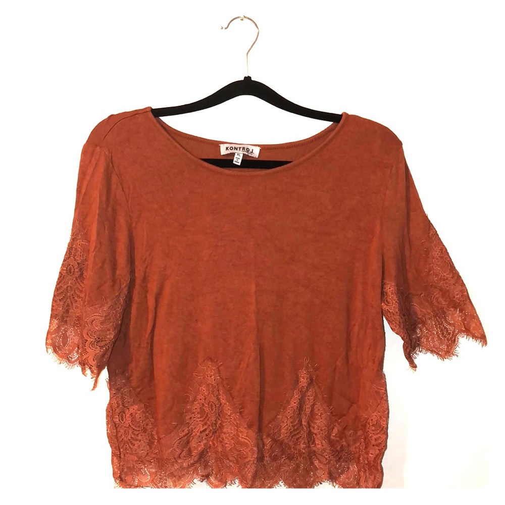 Lace crop top